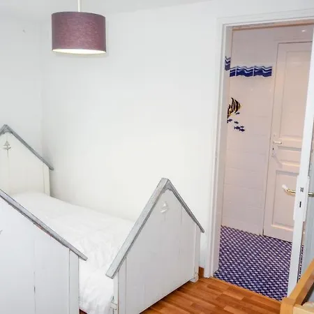 Les Abatilles Sleeps 10 Wifi Arcachon
