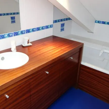 Hébergement de vacances Les Abatilles Sleeps 10 Wifi *